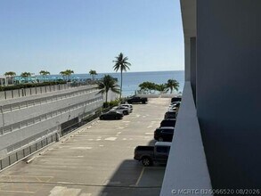 Building Photo - 4250 Galt Ocean Dr