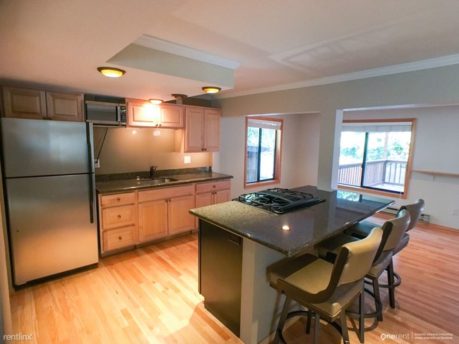 Foto del edificio - 8713 NE 144th St