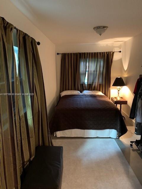 Foto del edificio - 2600 NE 205th St