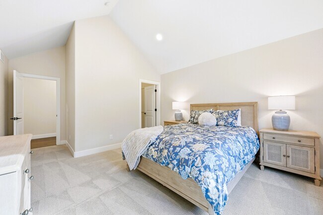 Building Photo - 21383 Gold Rush Pl