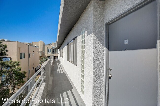 Foto del interior - 1423 N. Curson Ave