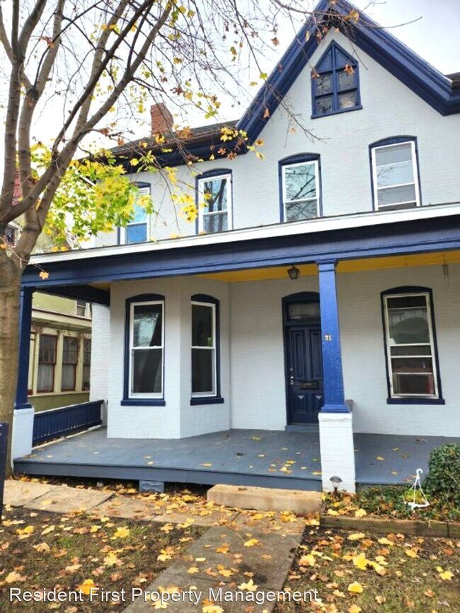 Foto del edificio - 3 br, 1.5 bath House - 31 E North Avenue