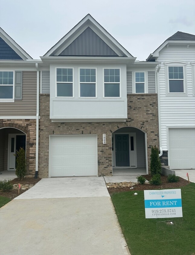 1008 Sweet Woodruff Dr, Zebulon, NC 27597 Townhome Rentals in Zebulon