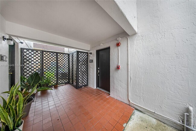 Foto del edificio - 13045 SW 68th St