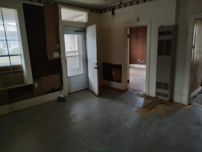 Building Photo - 732 Thomas St