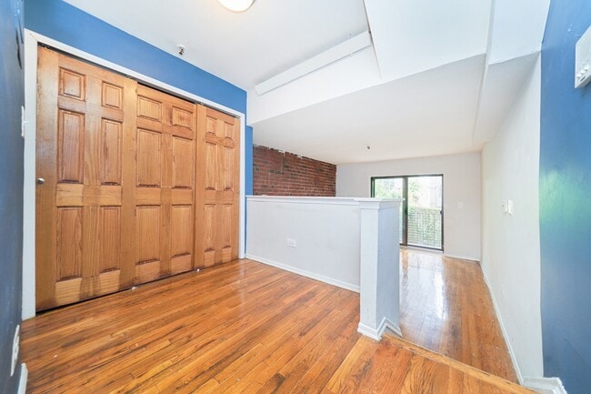 Building Photo - East 88th Street