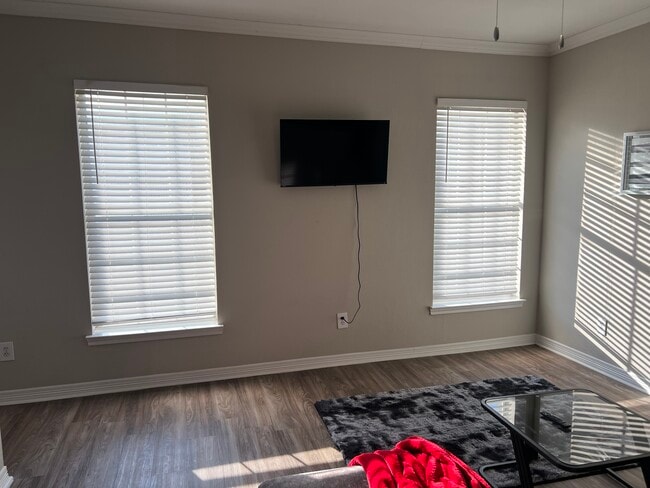 Building Photo - 8515 Highway 26