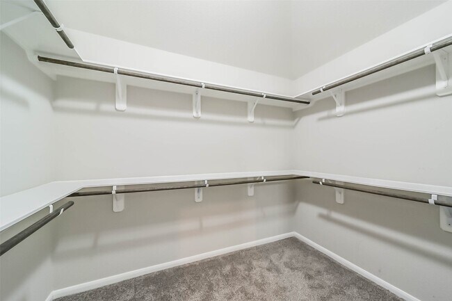 Foto del edificio - 4920 Arbor Crest Ln