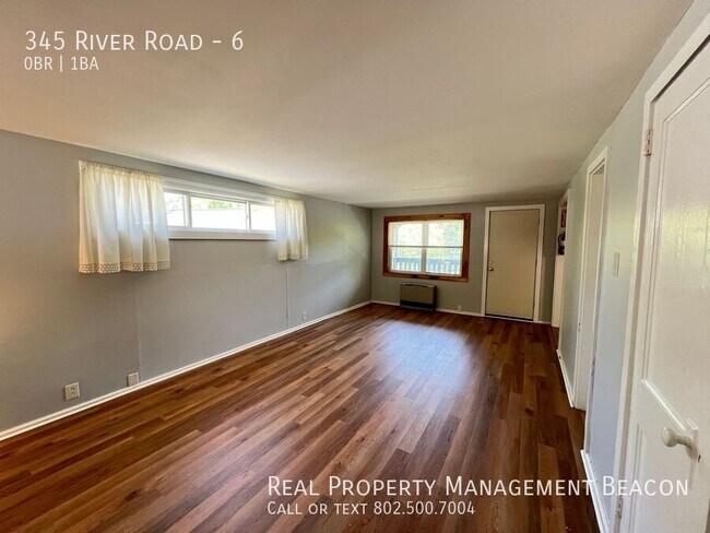 Foto del edificio - 345 River Rd