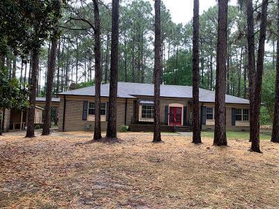 Building Photo - 2114 Pinewood Terrace