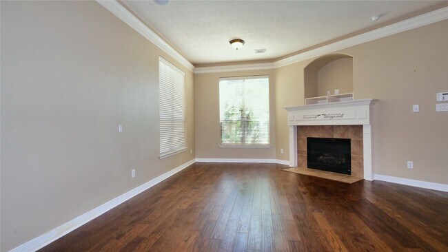 Foto del edificio - 7803 Courtney Manor Ln