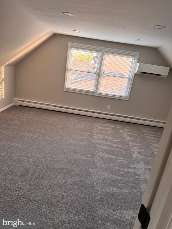 Building Photo - 129 Pheasant Ln