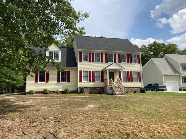 Building Photo - 5901 Tuskwillow Dr