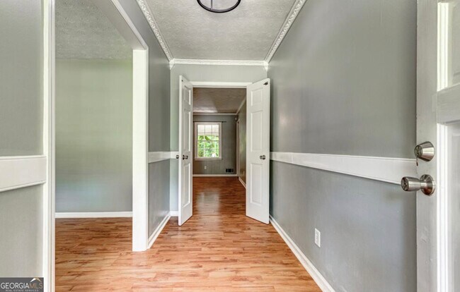 Foto del edificio - 922 Sharon Ct