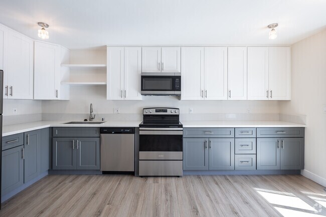 2 habitaciones, 1 baño - 750 pies cuadrados - Cocina - 1821 5th St.