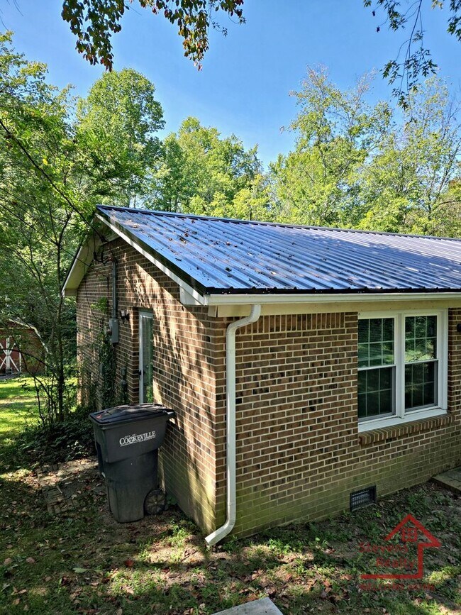 Foto del edificio - 2050 Wildwood Rd