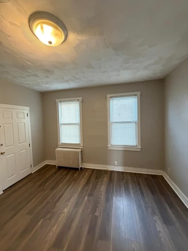 Foto del edificio - 127 Liverpool Ave