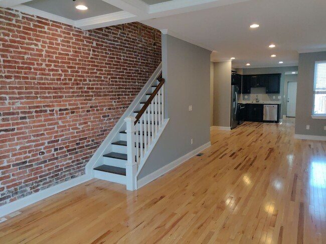 Foto del edificio - Charming 2BD/3.5BA Townhome in Highlandtown, Baltimore, MD!
