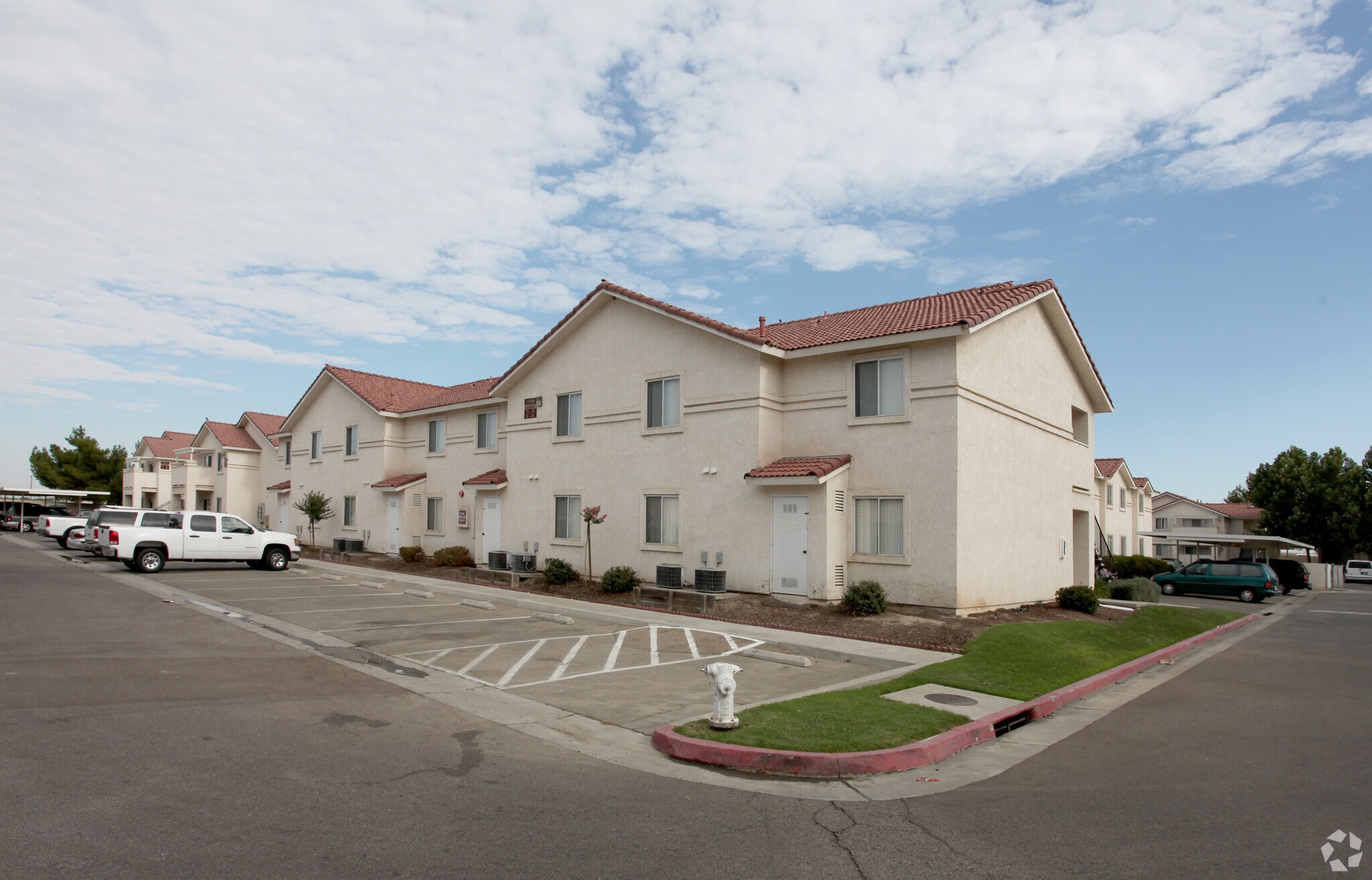 Casa Del Sol Apts