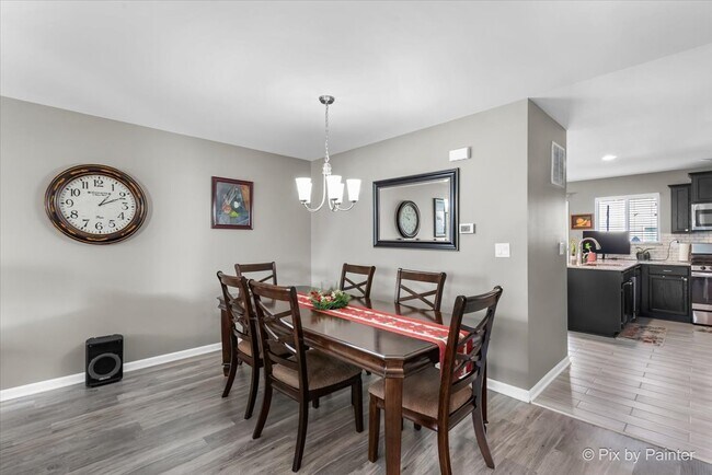 Building Photo - 1125 Alta Vista Dr