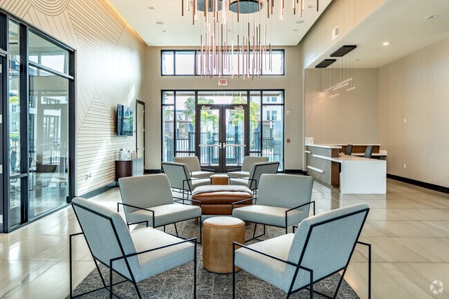 Lobby Photo - Lake Maggiore