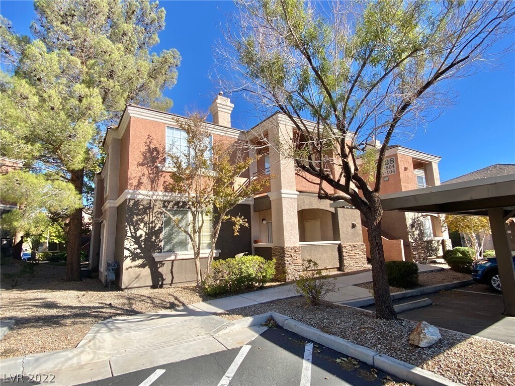 Foto principal - 7628 Pacific Hills Ave