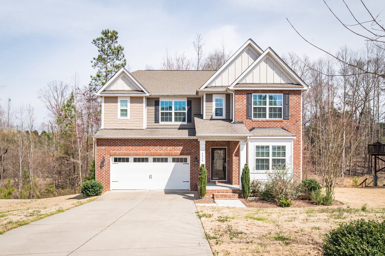 Primary Photo - 9530 Reid Hall Ln