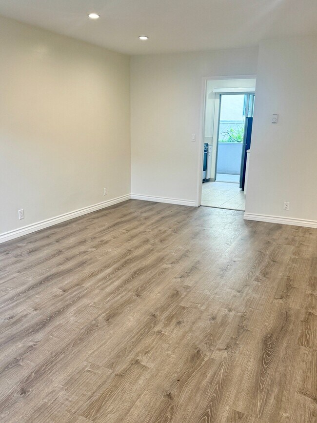 Foto del edificio - 1323 14th St
