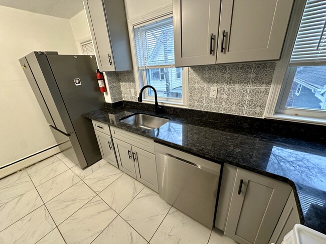 Granite countertops. - 8 Avon St