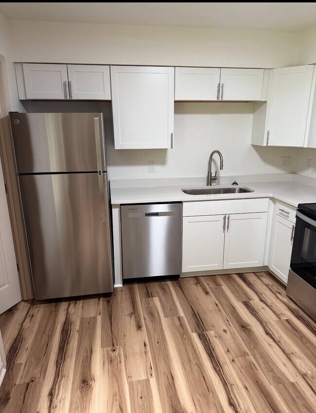Foto del edificio - 7685 Hunters Ridge Ln