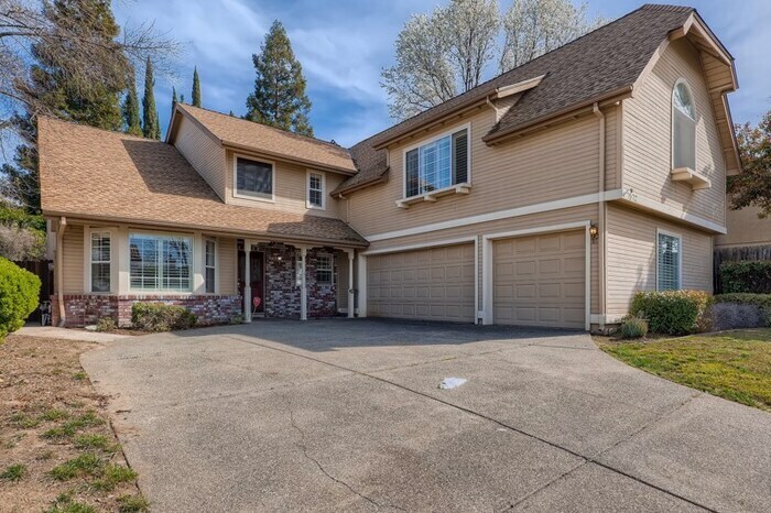 Foto principal - 1572 Misty Wood Drive, Roseville, CA, 95747