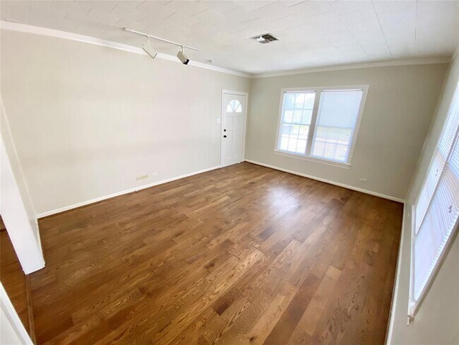 Foto del edificio - 1103 Austin St