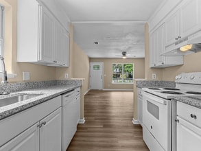 Building Photo - 207 Townes Ct