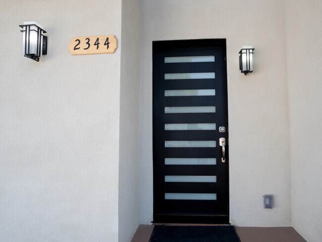 Foto del edificio - 2344 Gatewood St