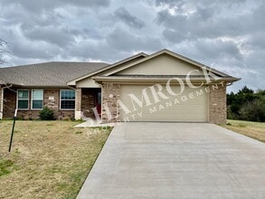 Building Photo - 5700 Elephant Butte Dr