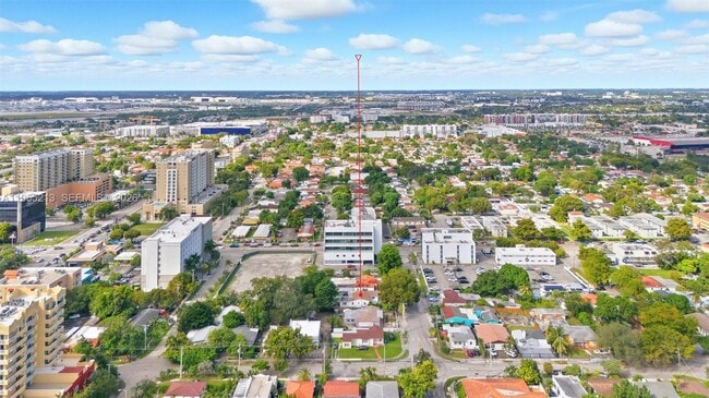 Foto del edificio - 104 SW 40th Ave