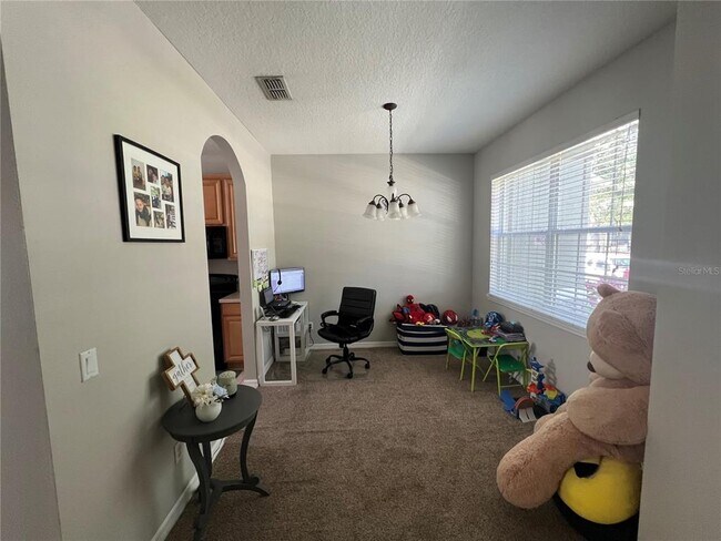 Foto del edificio - 13213 Silver Strand Falls Dr