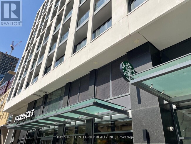 Building Photo - 251 Jarvis St