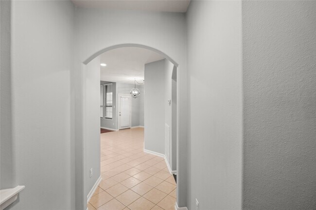 Building Photo - 3619 Standing Rock Dr