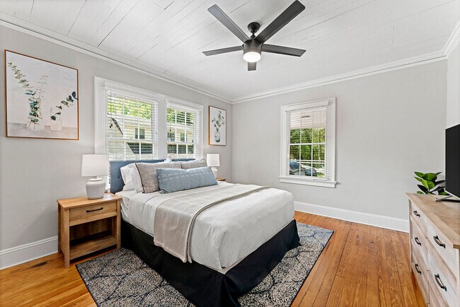 Foto del edificio - 659 S Peachtree St