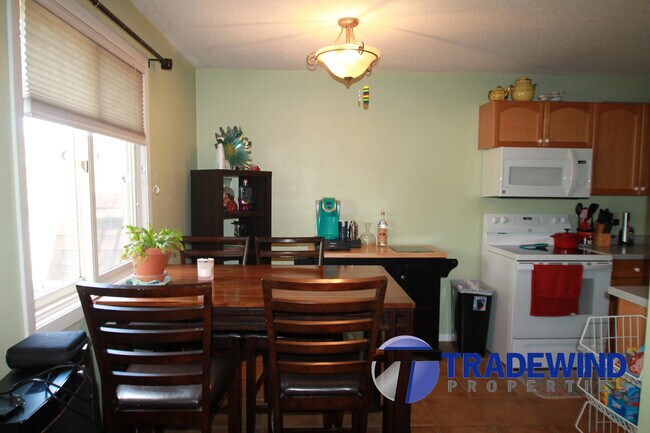 Foto del edificio - 942 Main St NW