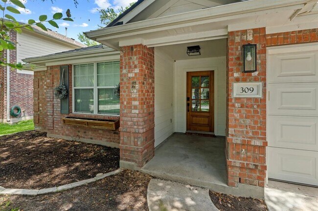 Building Photo - 309 Creek Ridge Ln