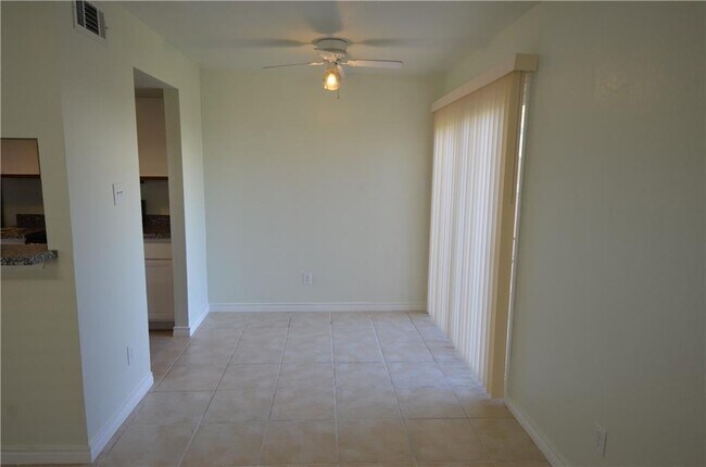 Foto del edificio - 2616 Alcott Ln