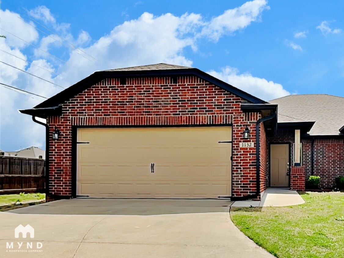 Foto principal - 1132 Merlin Dr