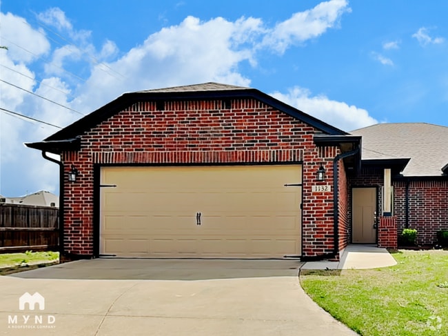 Building Photo - 1132 Merlin Dr