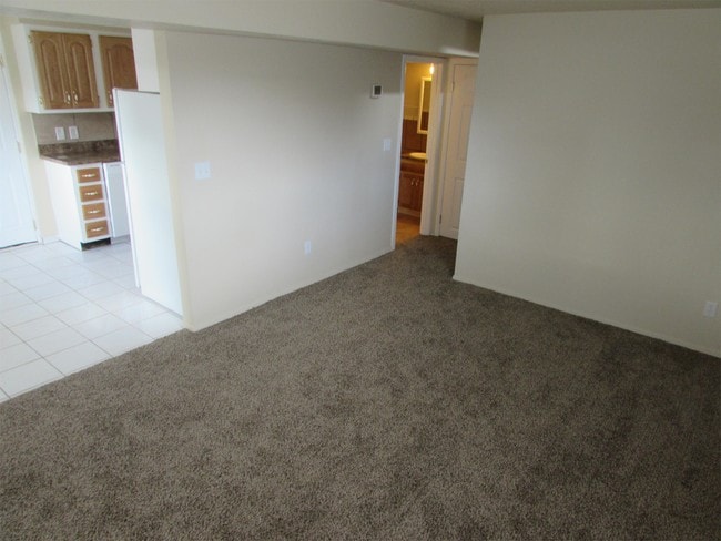 Building Photo - 4498 Dean Dr