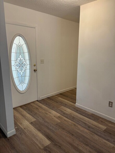 Foto del edificio - 3421 Red Cloud Trail