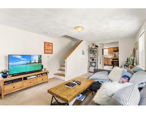 Building Photo - 18 Albion Pl