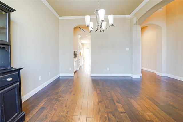 Building Photo - 6844 Westbury Dr