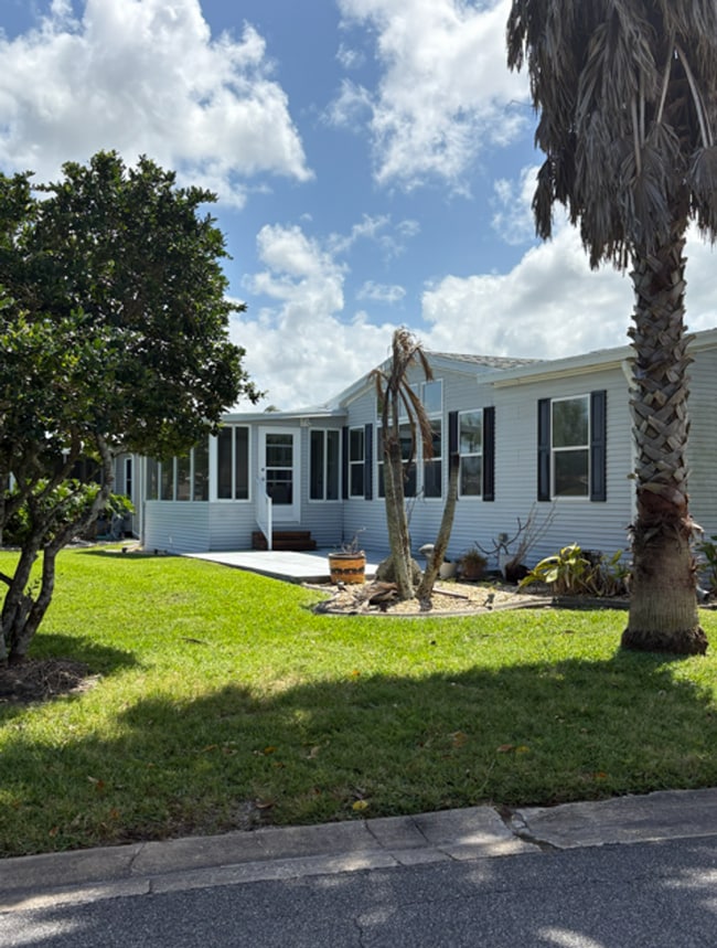 Building Photo - 5600 Bald Eagle Dr